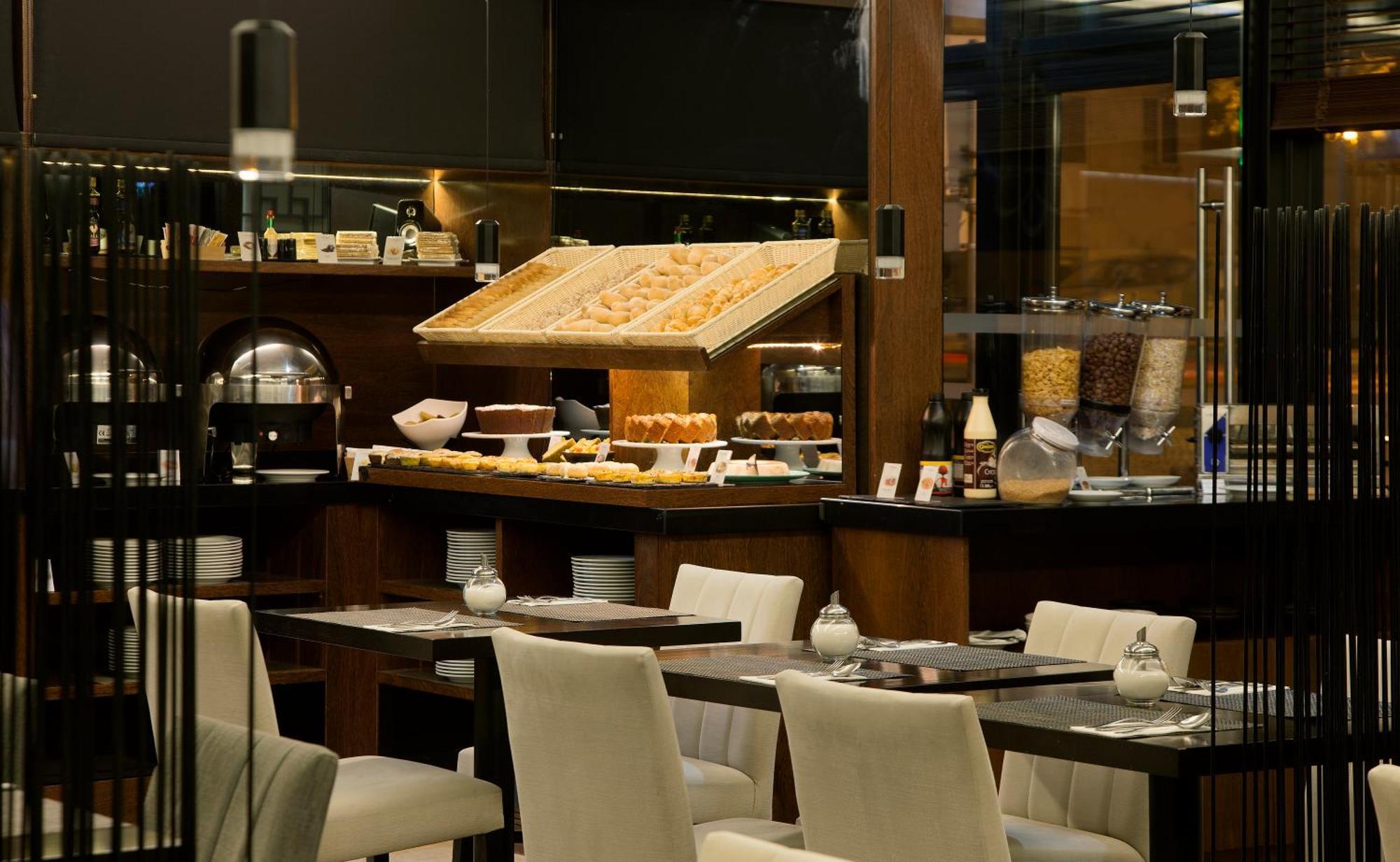 TURIM Saldanha Hotel Lisbon Bagian luar foto